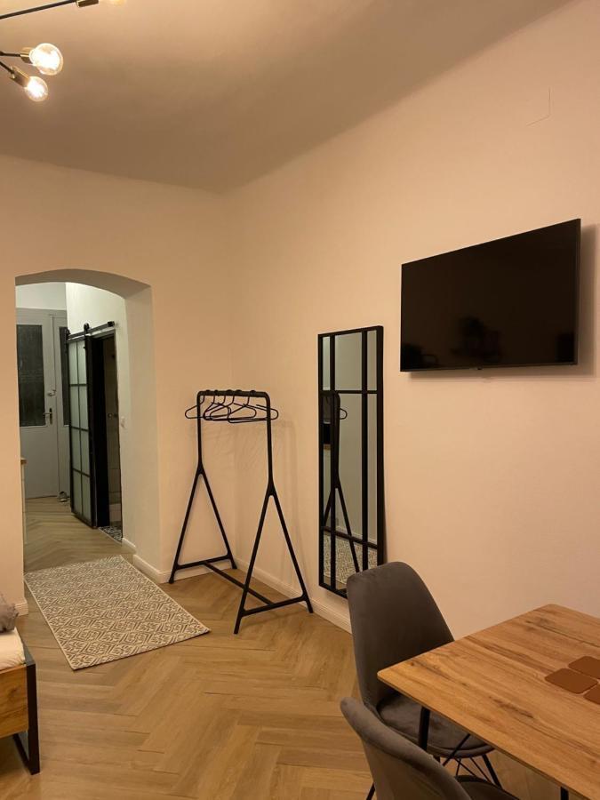 Trendy Apartment Near Schloss Schonbrunn Viena Exterior foto